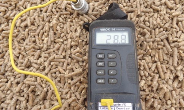 Wood pellets:Temperature and moisture