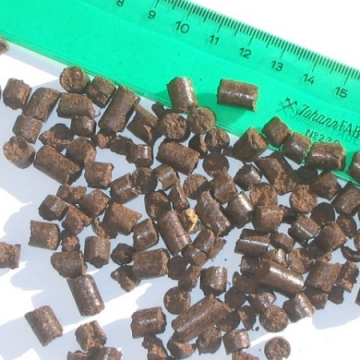 Grape residue pellets